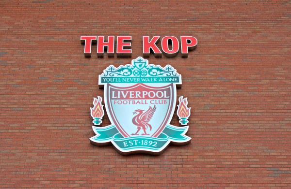 Kontuzja napastnika Liverpoolu Kontuzja napastnika Liverpoolu