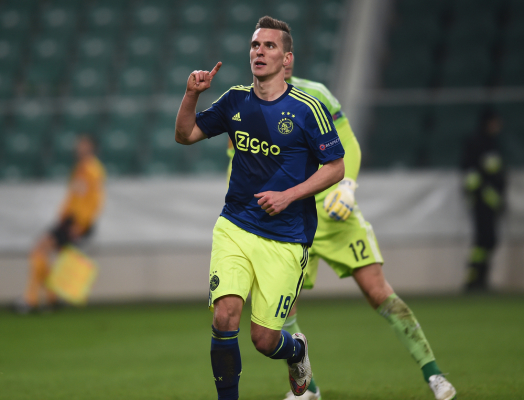 Ajax zremisował w Rotterdamie, asysta Milika Ajax zremisował w Rotterdamie, asysta Milika