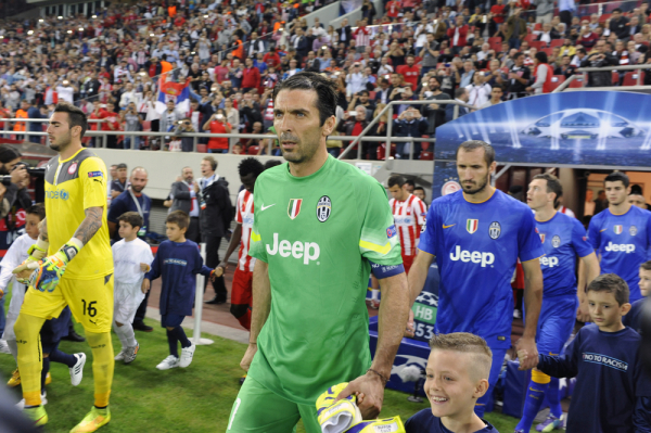 Buffon: Nie wiem czy zostanę trenerem Buffon: Nie wiem czy zostanę trenerem