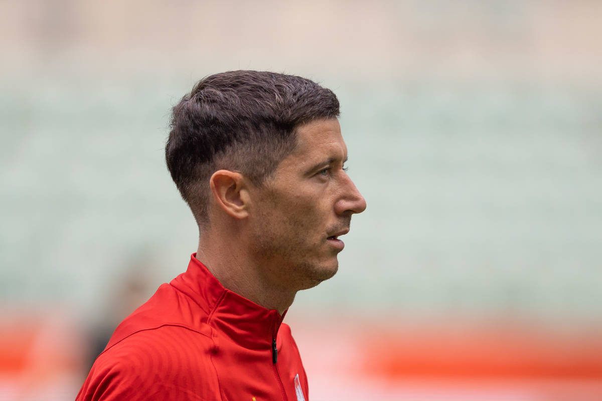 Robert Lewandowski Chce Dołączyć Tylko Do Jednego Klubu. Fabrizio ...