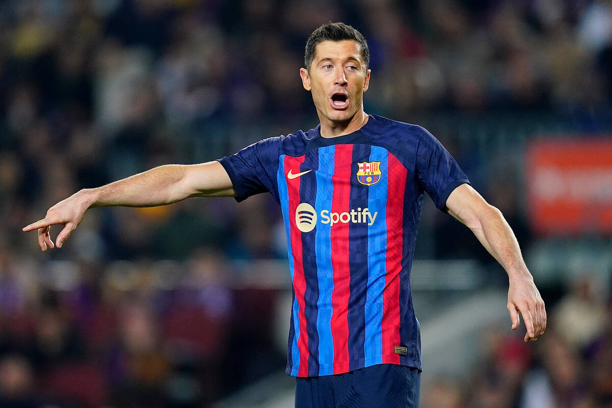 “Barcelona have a problem with him. It’s too bad.”  Tomasz Świjka spoke about Robert Lewandowski
