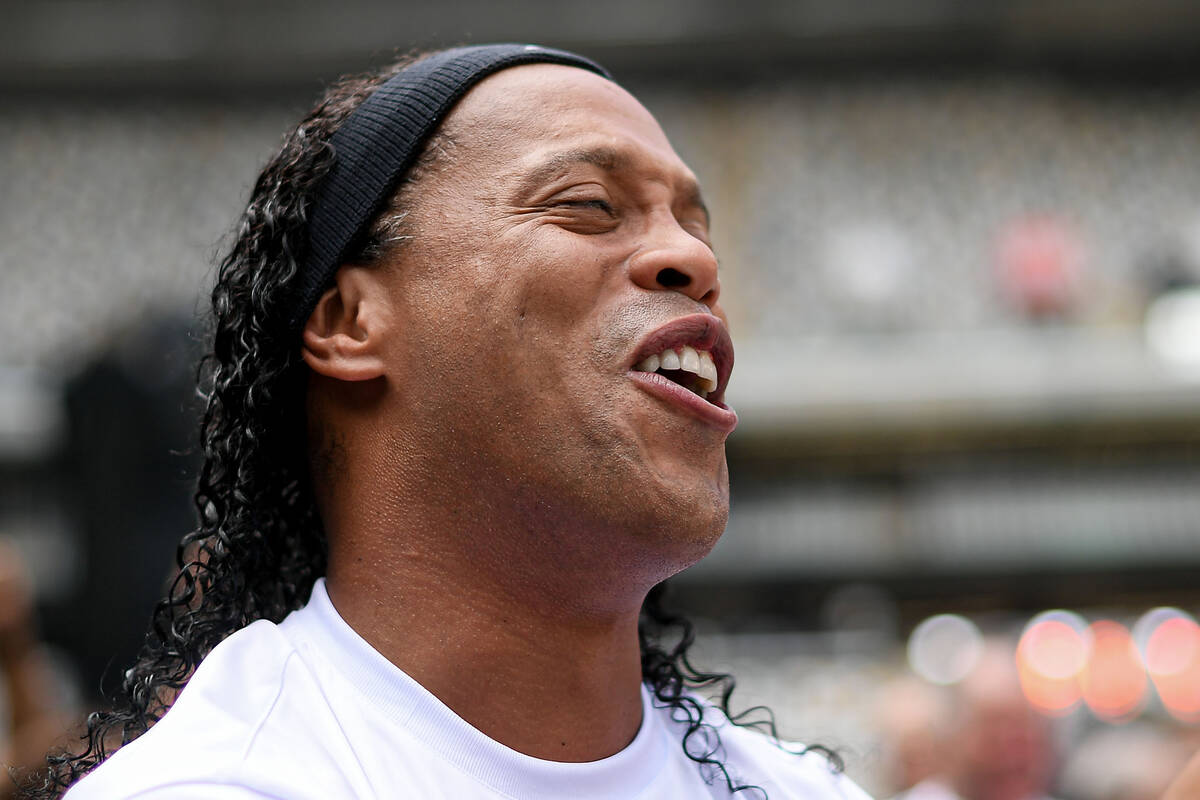 Ronaldinho wybrał najlepszego piłkarza w historii. Króciutko