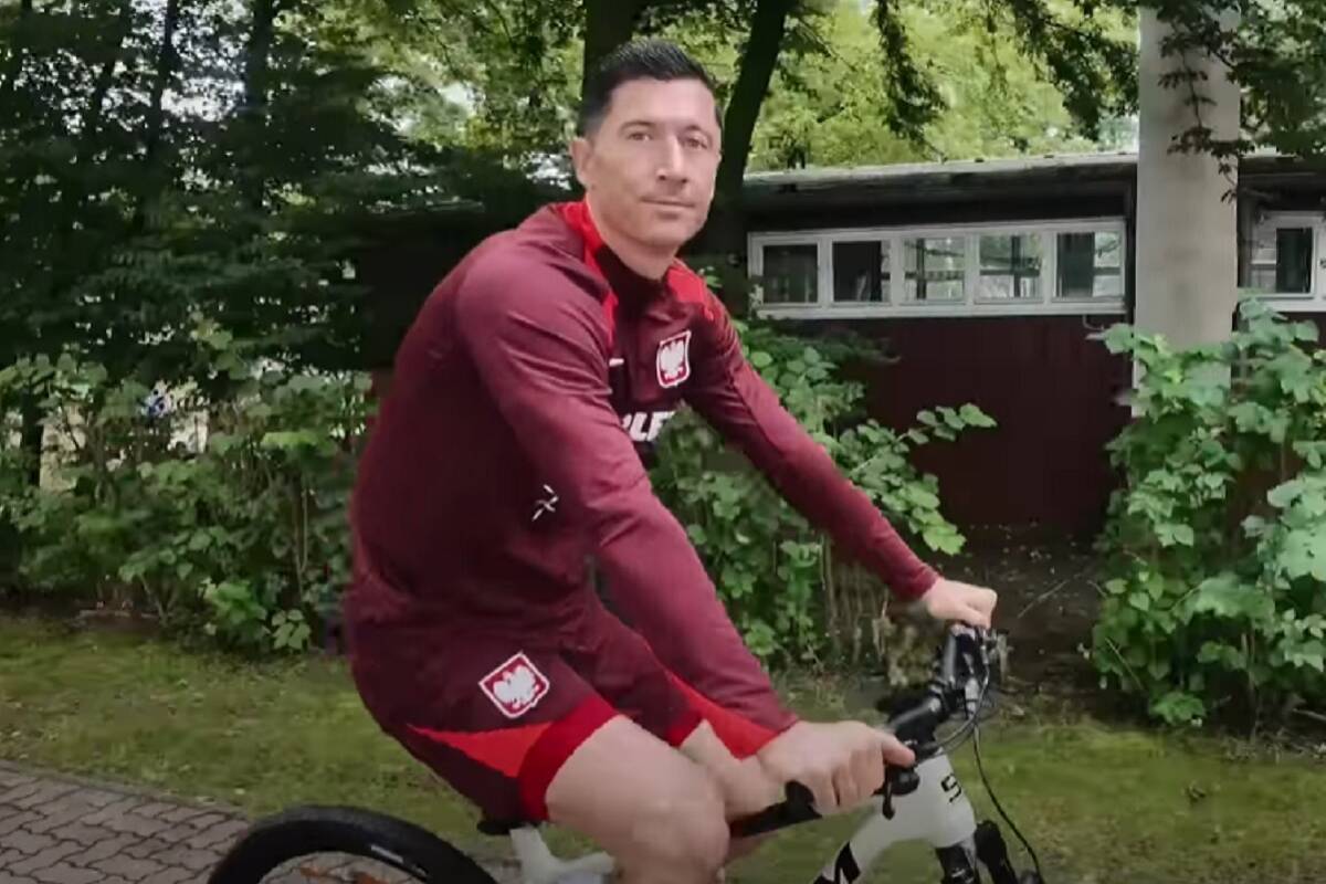 Lewandowski Zwrócił Się Do Pajor Skomentował Jej Wielki Transfer [wideo]