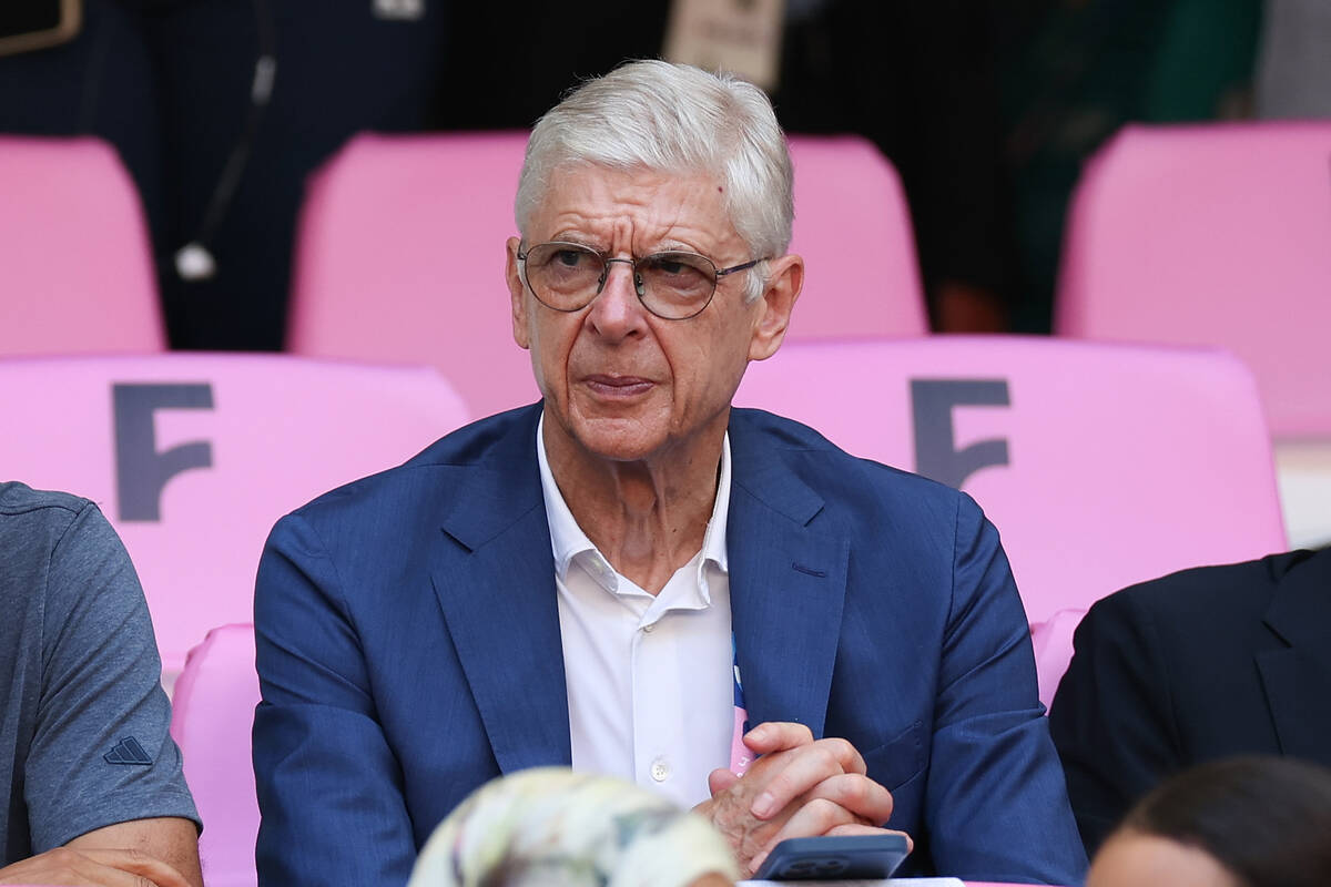Wenger krytykuje decyzję Marciniaka. Poszło o kluczowy rzut karny