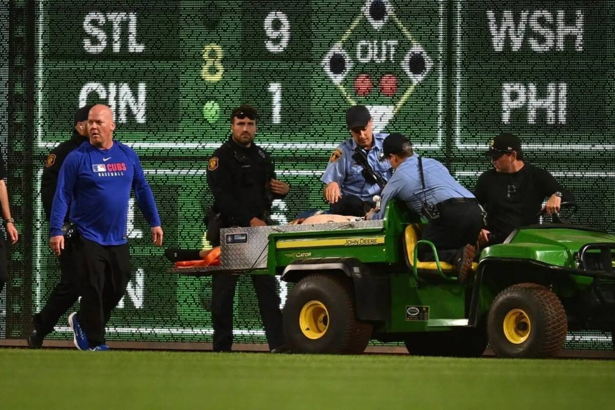 Kibic spadł z trybuny. Dramat na stadionie