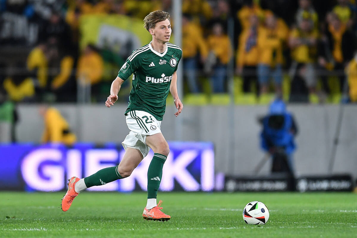 "Moja głowa jest w 100 procentach tutaj". Talent Legii deklaruje