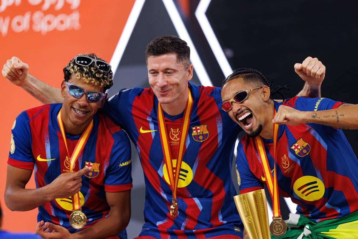 Lamine Yamal Named La Liga Player of the Season as Hansi Flick Wins Best Coach