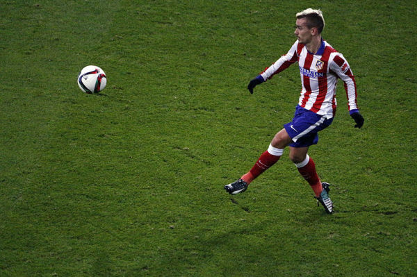 LM: Cudowny gol Griezmanna i pierwsza porażka Romy, Skorupski na ławce LM: Cudowny gol Griezmanna i pierwsza porażka Romy, Skorupski na ławce