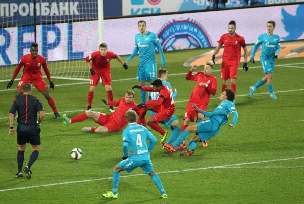Rosja: Zenit mistrzem... remisów Rosja: Zenit mistrzem... remisów