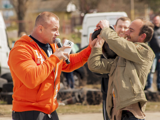 Pudzian: Wjadę w niego jak pitbull w kaczkę Pudzian: Wjadę w niego jak pitbull w kaczkę