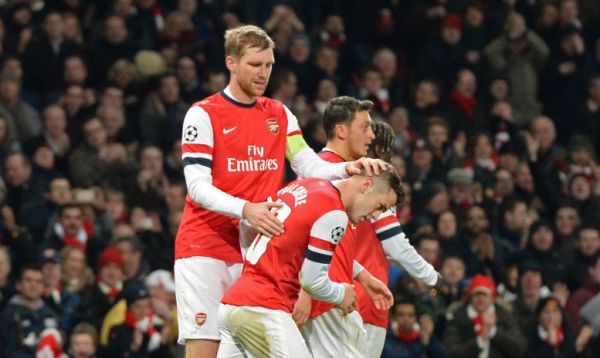 Mertesacker: Walczymy o tytuł Mertesacker: Walczymy o tytuł