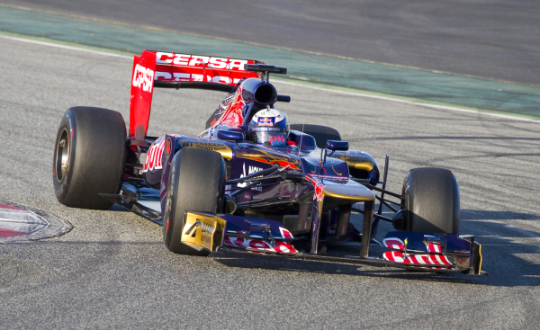 Ricciardo z karą za wymianę silnika Ricciardo z karą za wymianę silnika