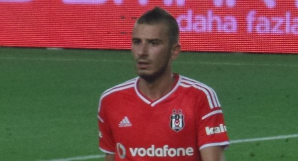 Oguzhan Ozyakup obserwowany przez pięć klubów Oguzhan Ozyakup obserwowany przez pięć klubów