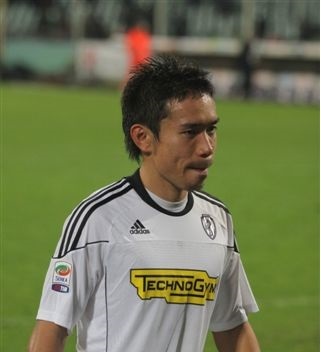 Hughes: Nie interesuje mnie Nagatomo Hughes: Nie interesuje mnie Nagatomo