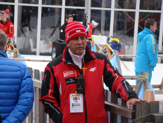 Trener biathlonistek zapowiada "pioruński" wiatr Trener biathlonistek zapowiada "pioruński" wiatr