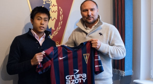 Napastnik z Japonii wzmocnił Pogoń Szczecin Napastnik z Japonii wzmocnił Pogoń Szczecin