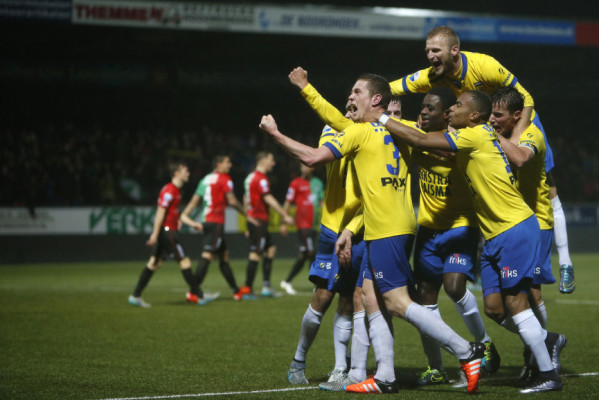 77 minut Golli, ławka Stebleckiego i wygrana Cambuur 77 minut Golli, ławka Stebleckiego i wygrana Cambuur