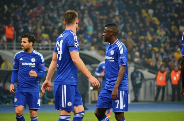 Porażka MU, wygrana Chelsea bez Mourinho Porażka MU, wygrana Chelsea bez Mourinho