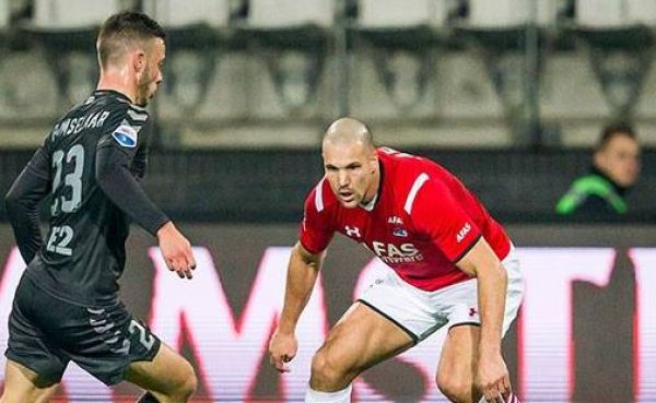 Remis w Alkmaar, Bednarek na ławce Remis w Alkmaar, Bednarek na ławce