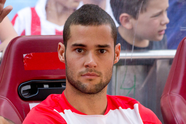 Mario Suarez żegna się z Fiorentiną Mario Suarez żegna się z Fiorentiną