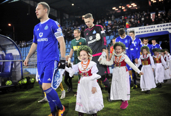 Rosjanin odchodzi z Ruchu Chorzów Rosjanin odchodzi z Ruchu Chorzów
