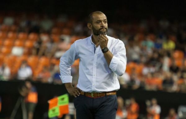 Trener Valencii: Europa poczeka, teraz ważna liga Trener Valencii: Europa poczeka, teraz ważna liga