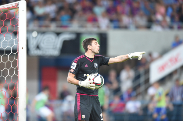 Legia nie chce sprzedać Kuciaka Legia nie chce sprzedać Kuciaka
