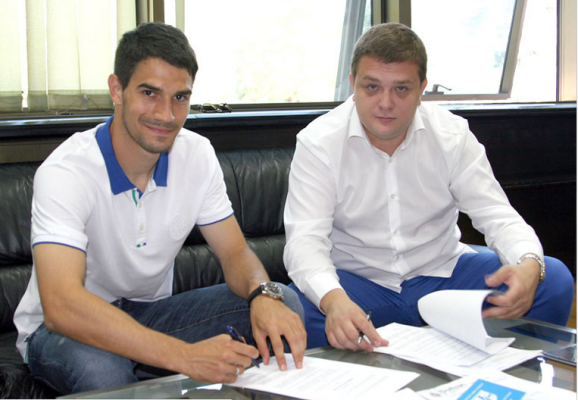 Lechia wypożyczyła Dźwigałę i Lekovicia Lechia wypożyczyła Dźwigałę i Lekovicia
