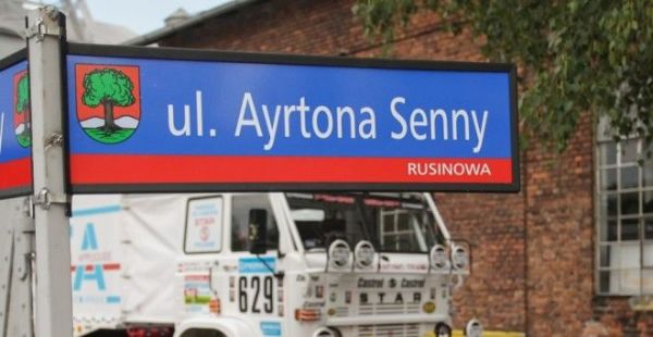 Wałbrzych uczcił Ayrtona Sennę nazwą ulicy Wałbrzych uczcił Ayrtona Sennę nazwą ulicy
