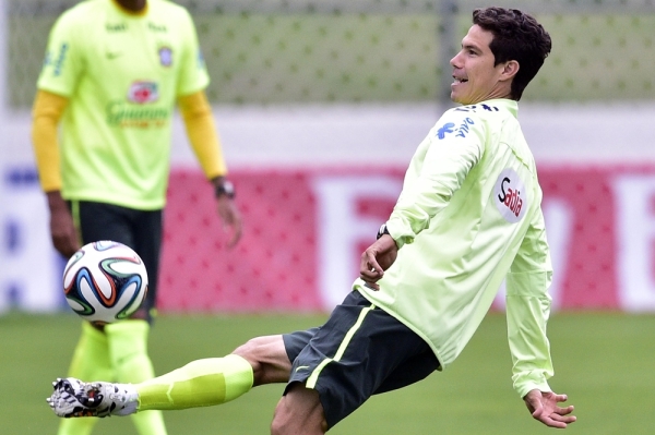 Allegri: Hernanes to brazylijski Pirlo Allegri: Hernanes to brazylijski Pirlo