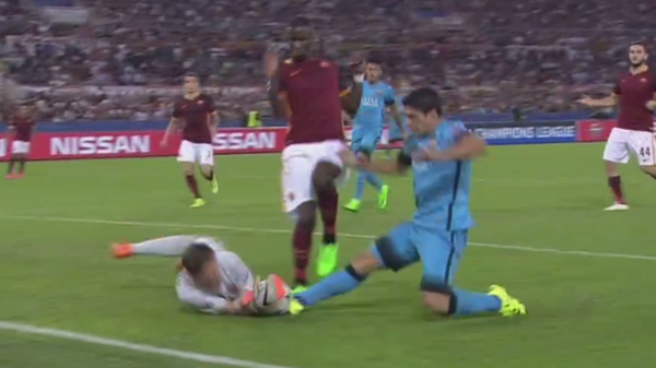 Szczęsny kontuzjowany w meczu z Barceloną! Szczęsny kontuzjowany w meczu z Barceloną!
