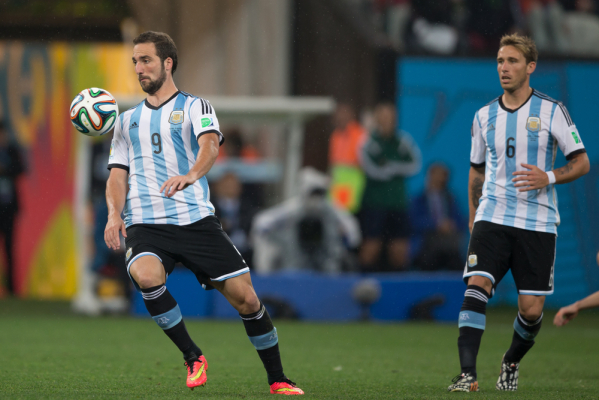 Higuain: Przestrzelony karny? Nie śni mi się Higuain: Przestrzelony karny? Nie śni mi się