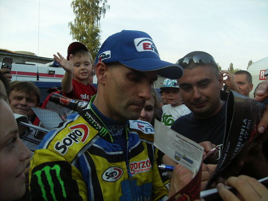 Gollob po operacji kręgosłupa: Czekam na poprawę Gollob po operacji kręgosłupa: Czekam na poprawę