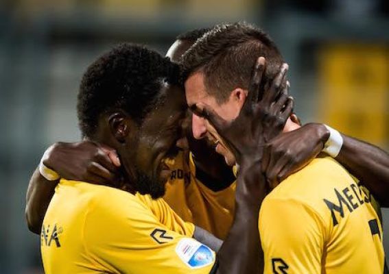 Steblecki na ławce Cambuur, remis w Kerkrade Steblecki na ławce Cambuur, remis w Kerkrade