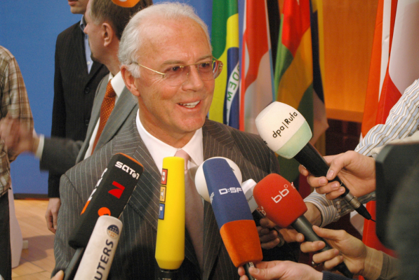 "Robben i Ribery są samolubni. Robert korzysta na kontuzjach" "Robben i Ribery są samolubni. Robert korzysta na kontuzjach"