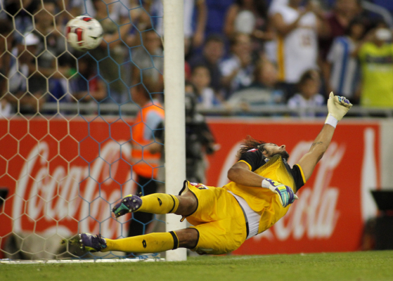 Włochy: Mattia Perin nie pojedzie na Euro Włochy: Mattia Perin nie pojedzie na Euro