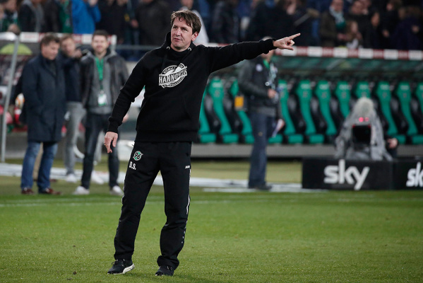 Stendel pozostanie trenerem Hannoveru Stendel pozostanie trenerem Hannoveru