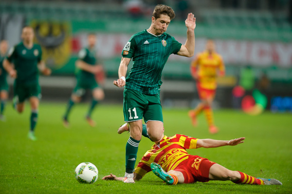 Napastnik Śląska chce zostać w klubie Napastnik Śląska chce zostać w klubie