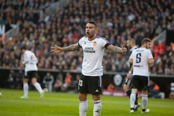 Mustafi odejdzie z Valencii? Jego miejsce ma zająć Toloi Mustafi odejdzie z Valencii? Jego miejsce ma zająć Toloi