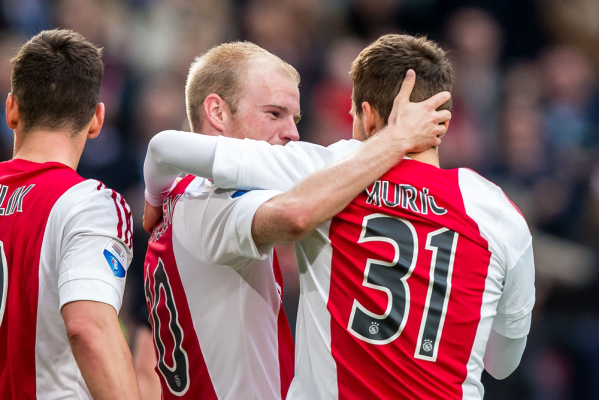 Milik zostanie dziś mistrzem? Ajax walczy o tytuł Milik zostanie dziś mistrzem? Ajax walczy o tytuł