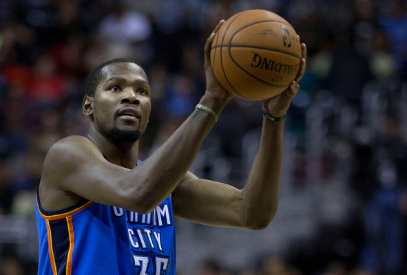 Niespodzianka w NBA. Thunder wyeliminowali Spurs! Niespodzianka w NBA. Thunder wyeliminowali Spurs!
