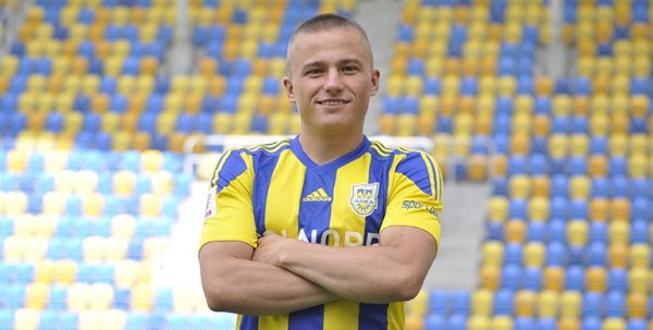 Nalepa przedłużył kontrakt z Arką Gdynia Nalepa przedłużył kontrakt z Arką Gdynia