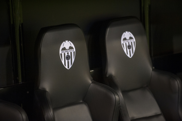 Valencia podpisała dwuletni kontrakt z Pako Ayestaranem Valencia podpisała dwuletni kontrakt z Pako Ayestaranem