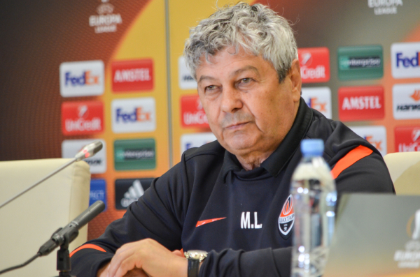 Mircea Lucescu poprowadzi Zenit Sankt Petersburg Mircea Lucescu poprowadzi Zenit Sankt Petersburg