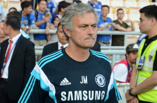 Dlaczego MU nie ogłasza Mourinho? Kuriozalna sytuacja Dlaczego MU nie ogłasza Mourinho? Kuriozalna sytuacja