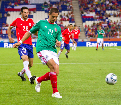 Chile pokonane, Chicharito piłkarzem meczu Chile pokonane, Chicharito piłkarzem meczu