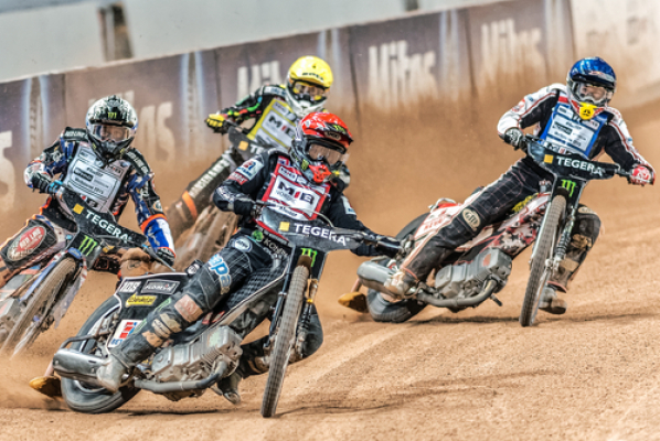 Hampel wycofał się z udziału w GP Danii Hampel wycofał się z udziału w GP Danii