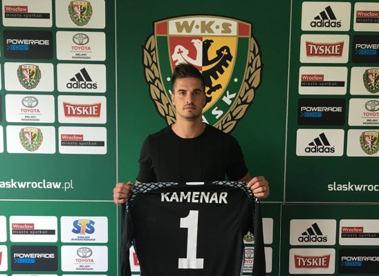 Słowacki bramkarz przejdzie do Śląska Wrocław Słowacki bramkarz przejdzie do Śląska Wrocław