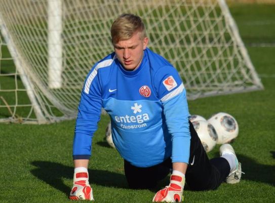 Młody bramkarza Mainz na dłużej w klubie Młody bramkarza Mainz na dłużej w klubie