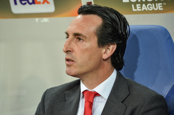 Piłkarze Sevilli żegnają trenera. Emery o krok od PSG Piłkarze Sevilli żegnają trenera. Emery o krok od PSG